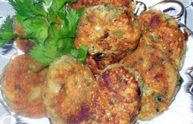 Мясные пирожные c баклажанами