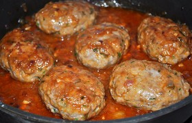 Бифштекс из рубленого мяса