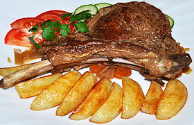 Говядина, тушенная куском в квасе