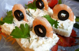 Канапе с креветками